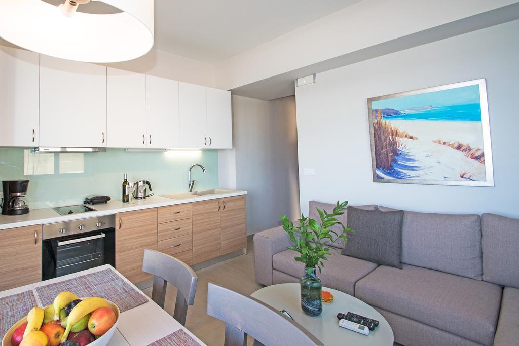 Sonja Beachfront Apartments Κάτω Δαράτσο Εξωτερικό φωτογραφία